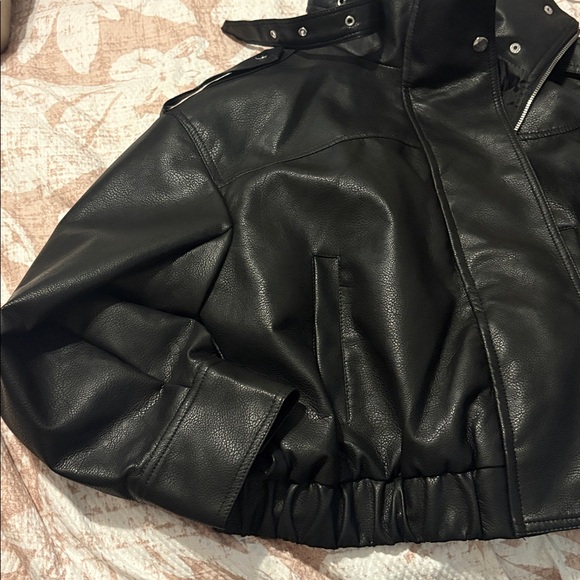Leather Jacket - Picture 3 of 4